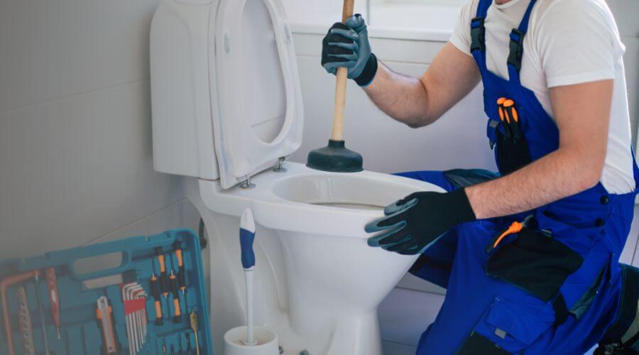 Professional septic pumping service in Pittsboro, MS